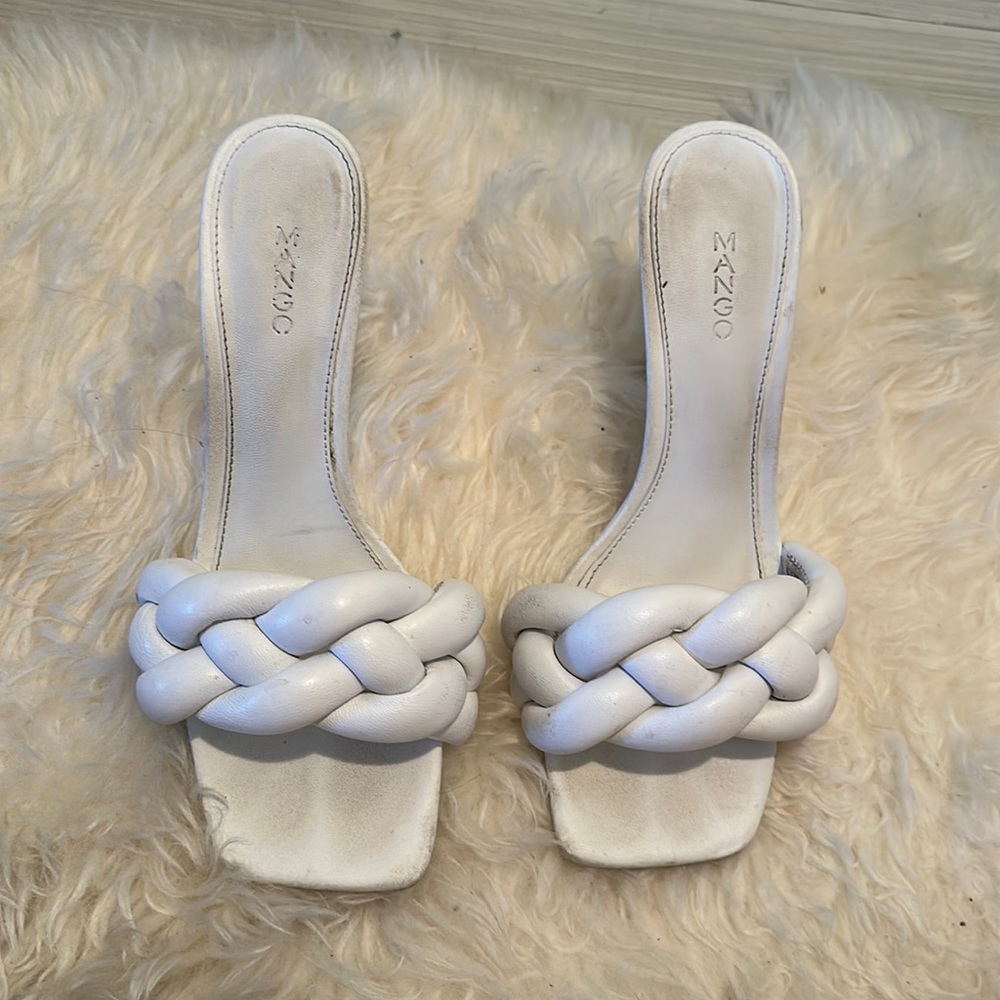 Mango sandals